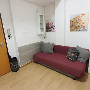 Center Train Station Apartment